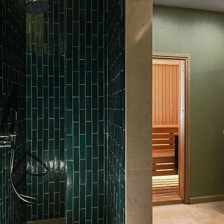 Nalu Latchi - Leonardo Limited Edition Hotel