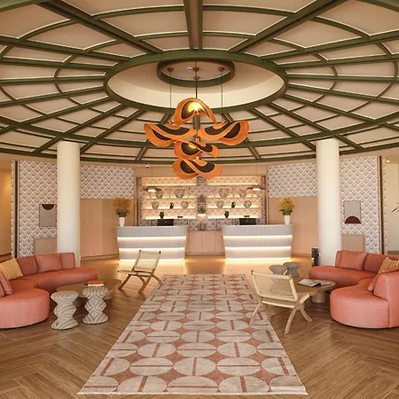 Nalu Latchi - Leonardo Limited Edition Hotel Polis