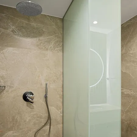 Nalu Latchi - Leonardo Limited Edition Hotel Polis