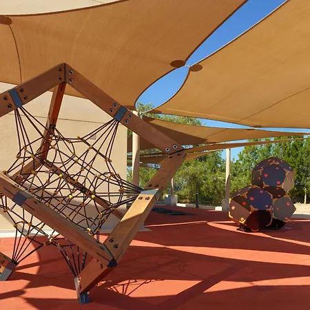 Nalu Latchi - Leonardo Limited Edition Hotel